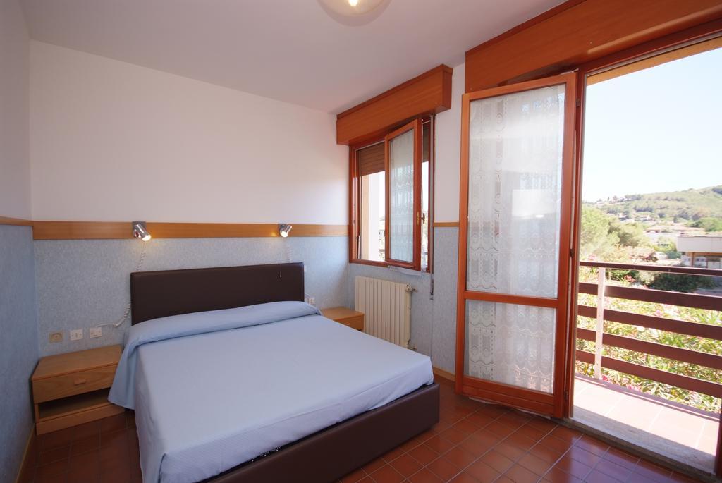 Residence Elite Marina di Campo Cameră foto